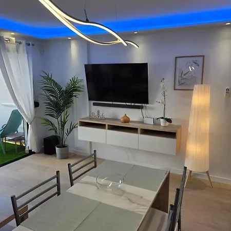 Luxury Alondras E108 Apartmán *
